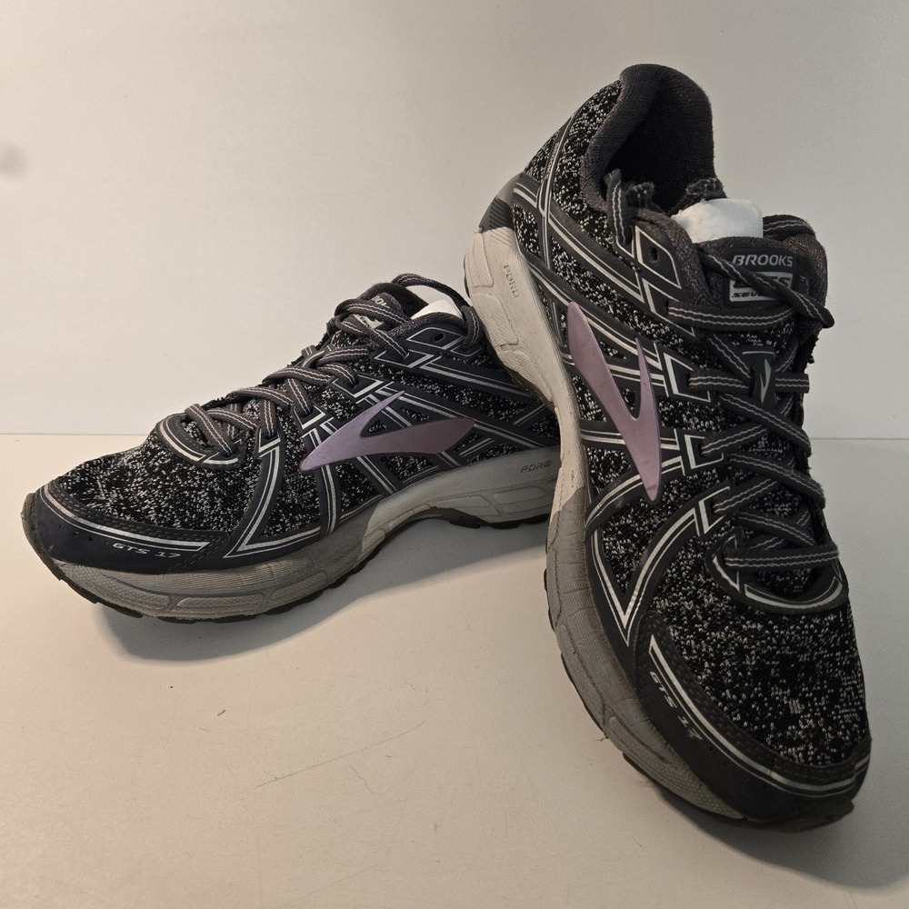 Brooks Limited Edition 'Gray Lady' NYC16 Adrenaline GTS-17 Running Shoes Size 9